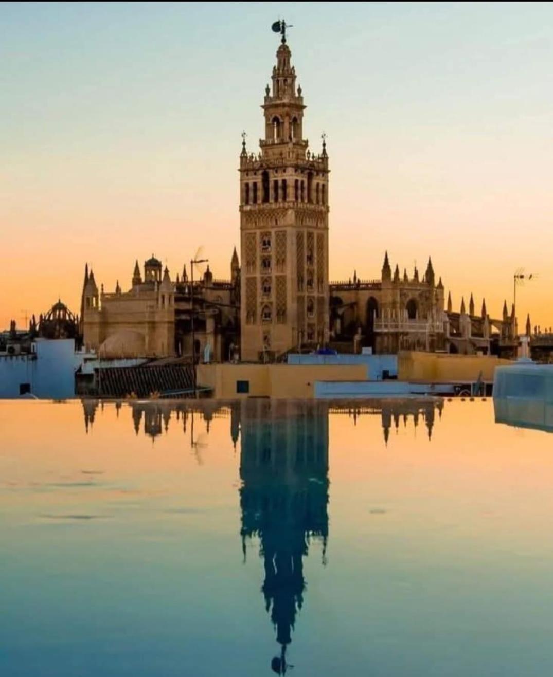 Feria Apartments Seville Luaran gambar